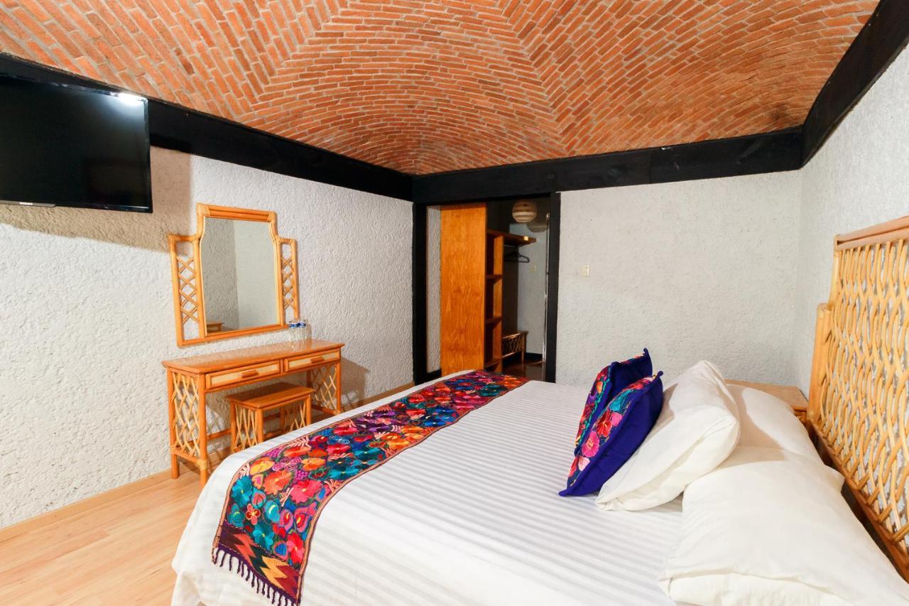 Hotel Hacienda Montesinos Morelia Zewnętrze zdjęcie
